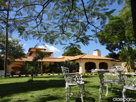 Casa Quinta Con Tinglado Y Oficinas En Limpio