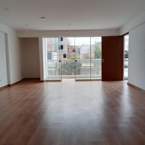 Departamento en venta en Chorrillos