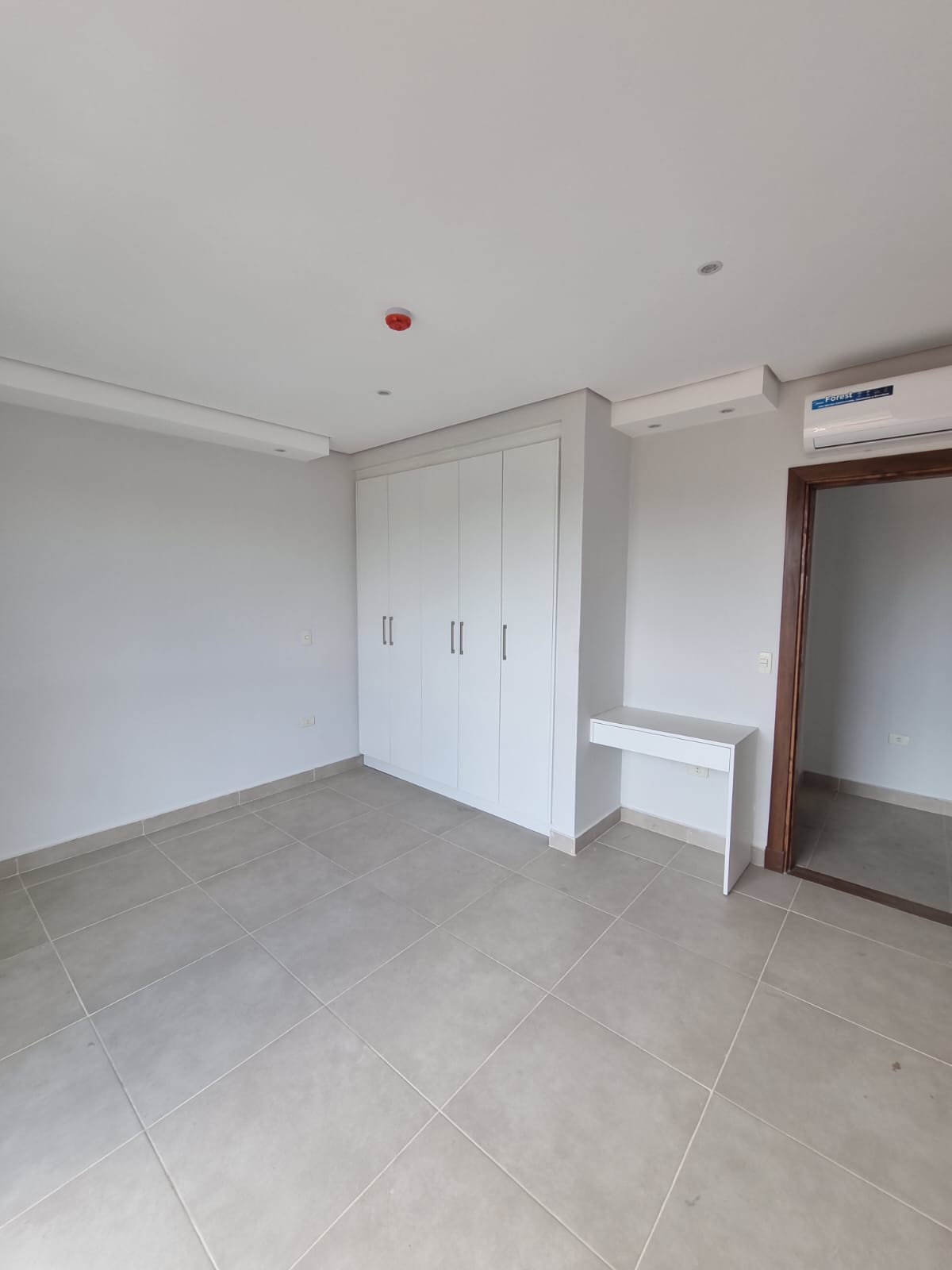 Aluguel De Apartamento Novo - San Lorenzo — foto 3