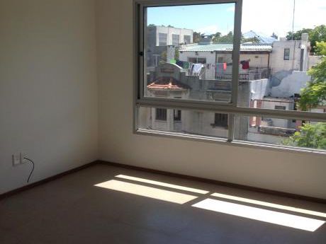 Oportunidad, Un Dormitorio
