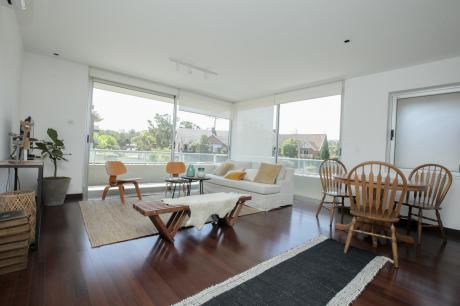 Apartamento De 2 Dorm En Edificio Orient 2930