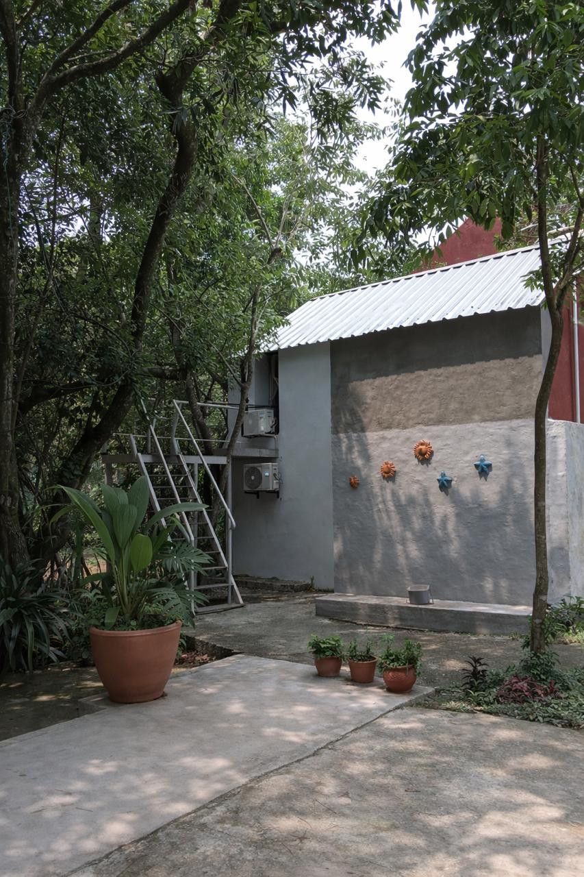 VENDO CASA con quincho y pileta en ATYRA Propiedad compuesta por tres lotes! — foto 3