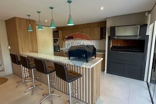 Casa - Venta - Paraguay ¡Casa Moderna con Piscina en San Bernardino! — foto 2