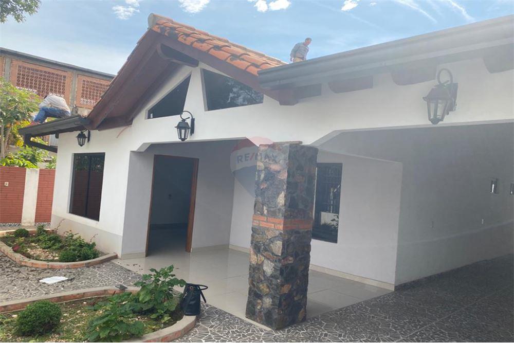 ALQUILO AMPLIA CASA EN SAN LORENZO — foto 2