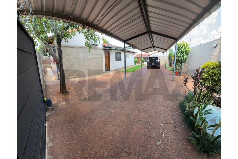 ALQUILO CASA CON PISCINA EN SAN LORENZO — foto 2
