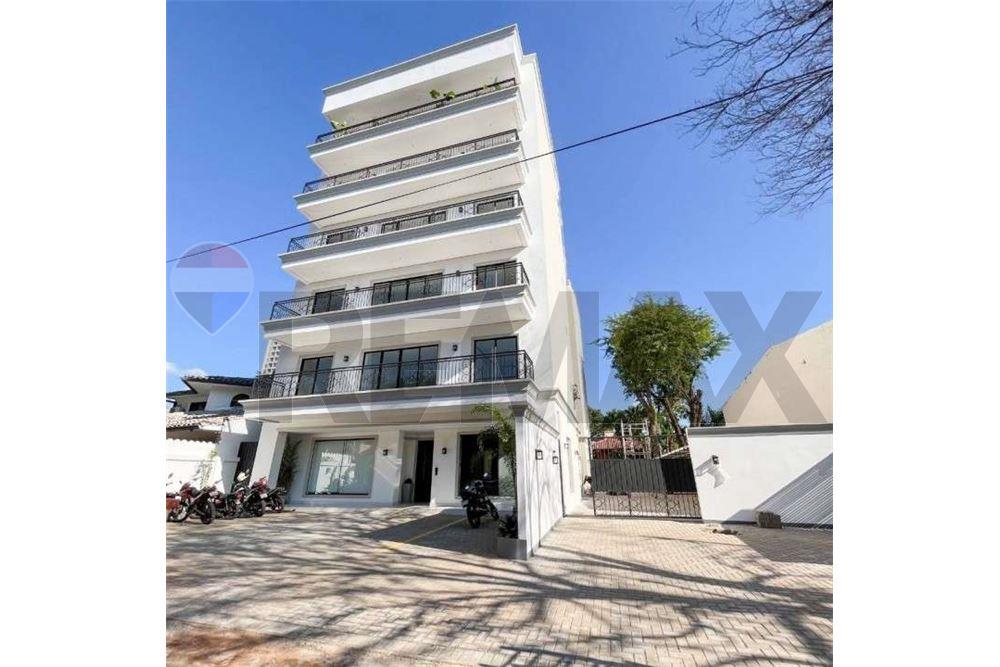 Alquilo Dpto. Amoblado En Edificio Emperador — foto 2