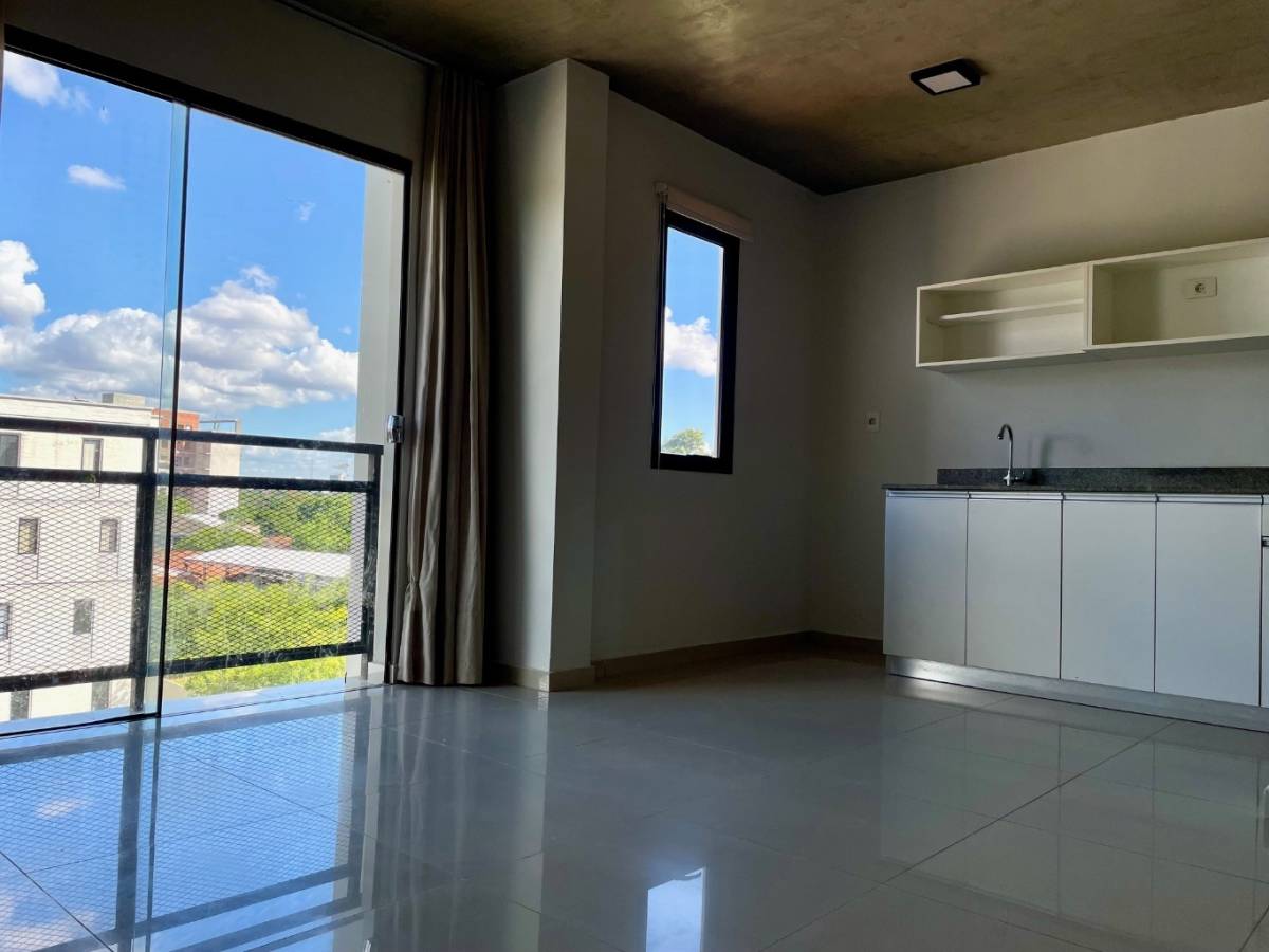 Alquilo Departamento en Luque — foto 2