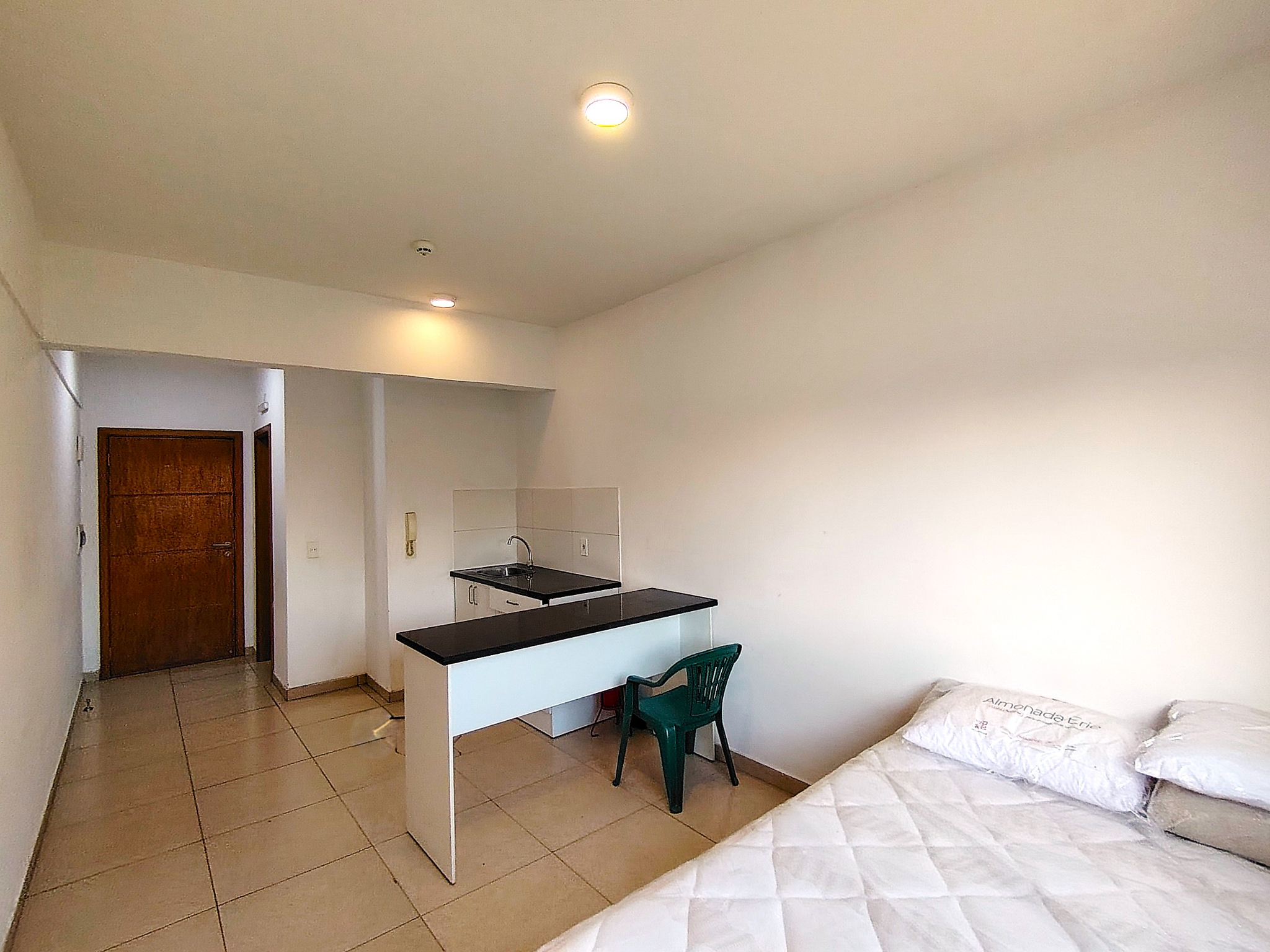 Vendo Dpto. Monoambiente Con 1 Cochera En Fdo. Zona Norte — foto 3