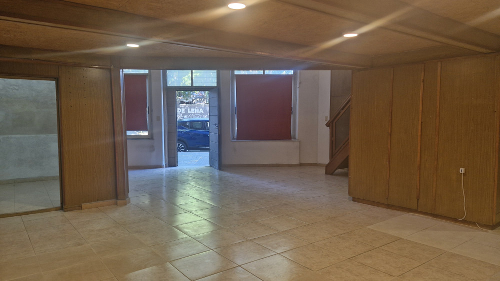 Alquiler local comercial en Reducto, Av. San Martín · Foto 5