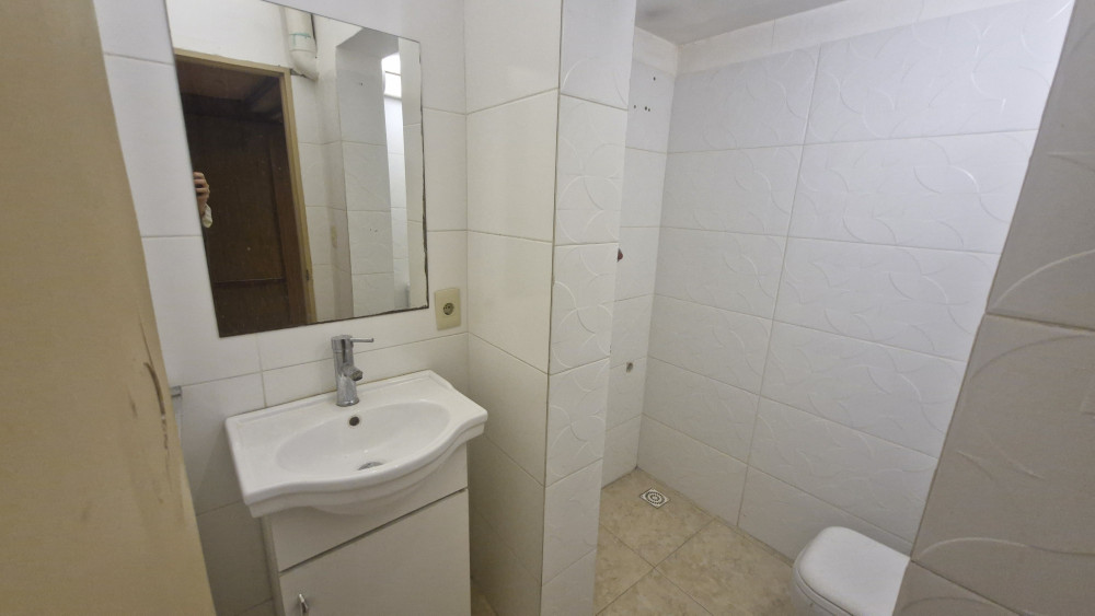Alquiler local comercial en Reducto, Av. San Martín · Foto 6