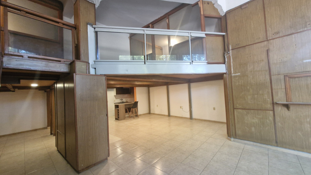 Alquiler local comercial en Reducto, Av. San Martín · Foto 3