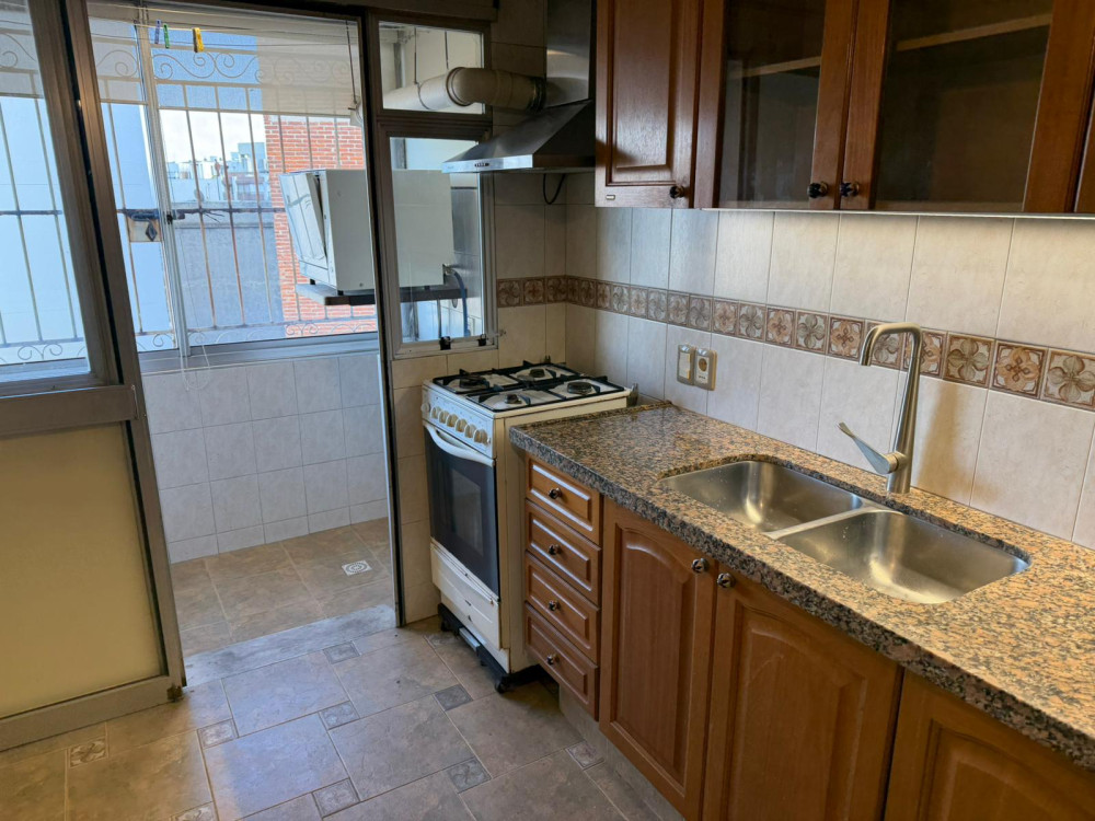 Alquiler apartamento 2 dorm en Pocitos, prox. a Rambla · Foto 9