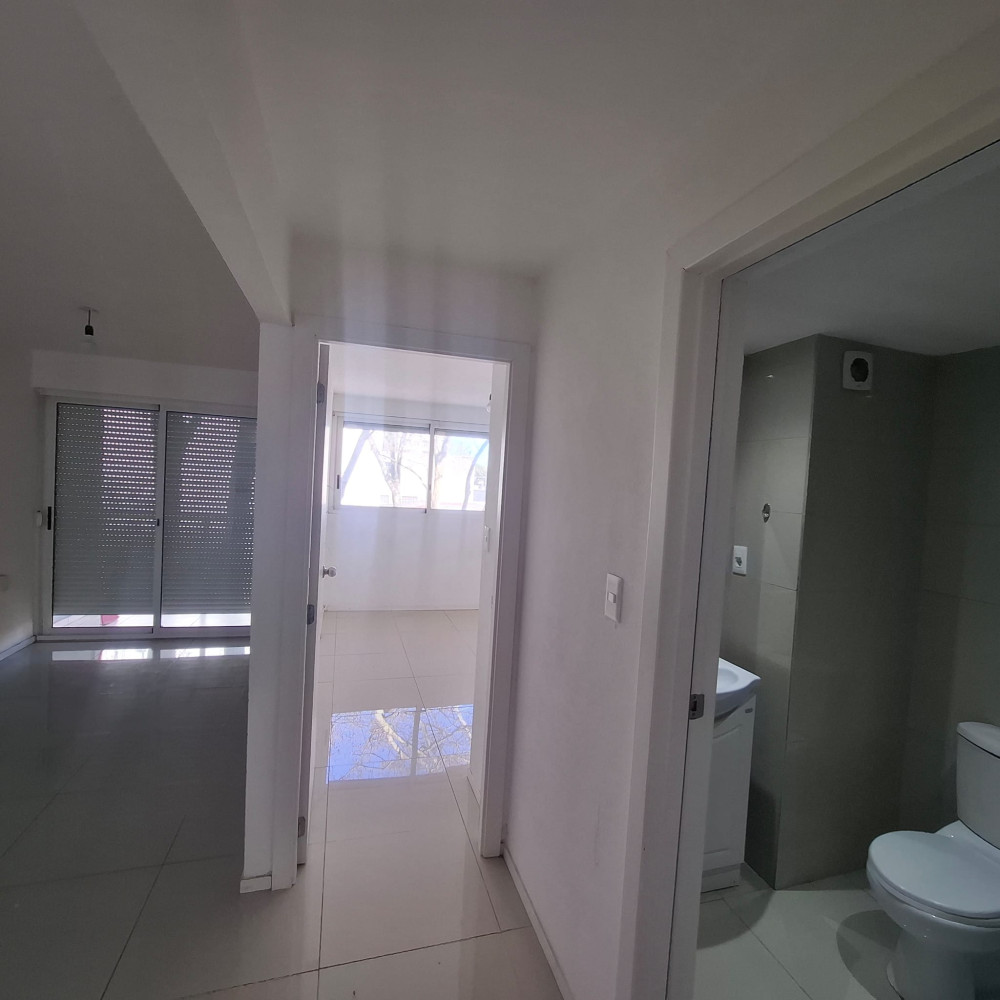Alquiler apartamento 2 dorm en Tres Cruces, Requena y V. Haedo · Foto 10