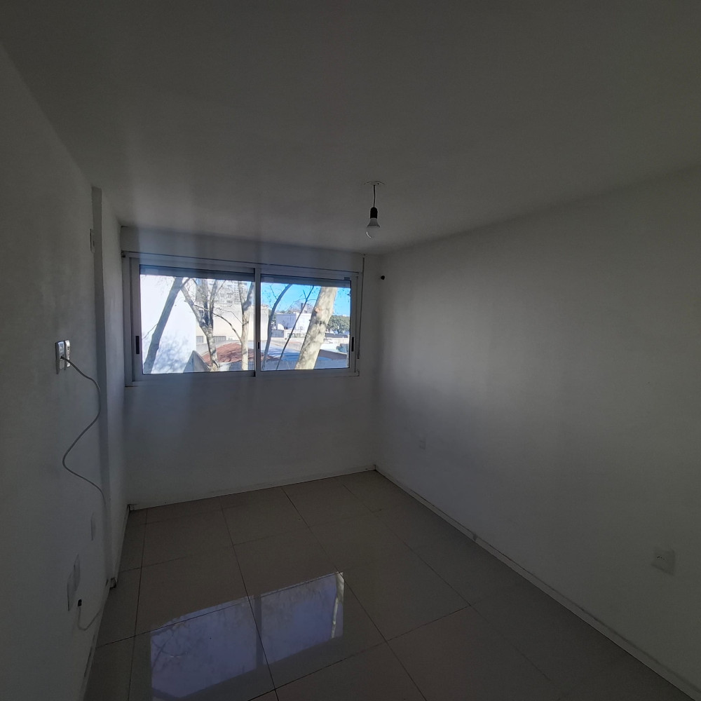 Alquiler apartamento 2 dorm en Tres Cruces, Requena y V. Haedo · Foto 9