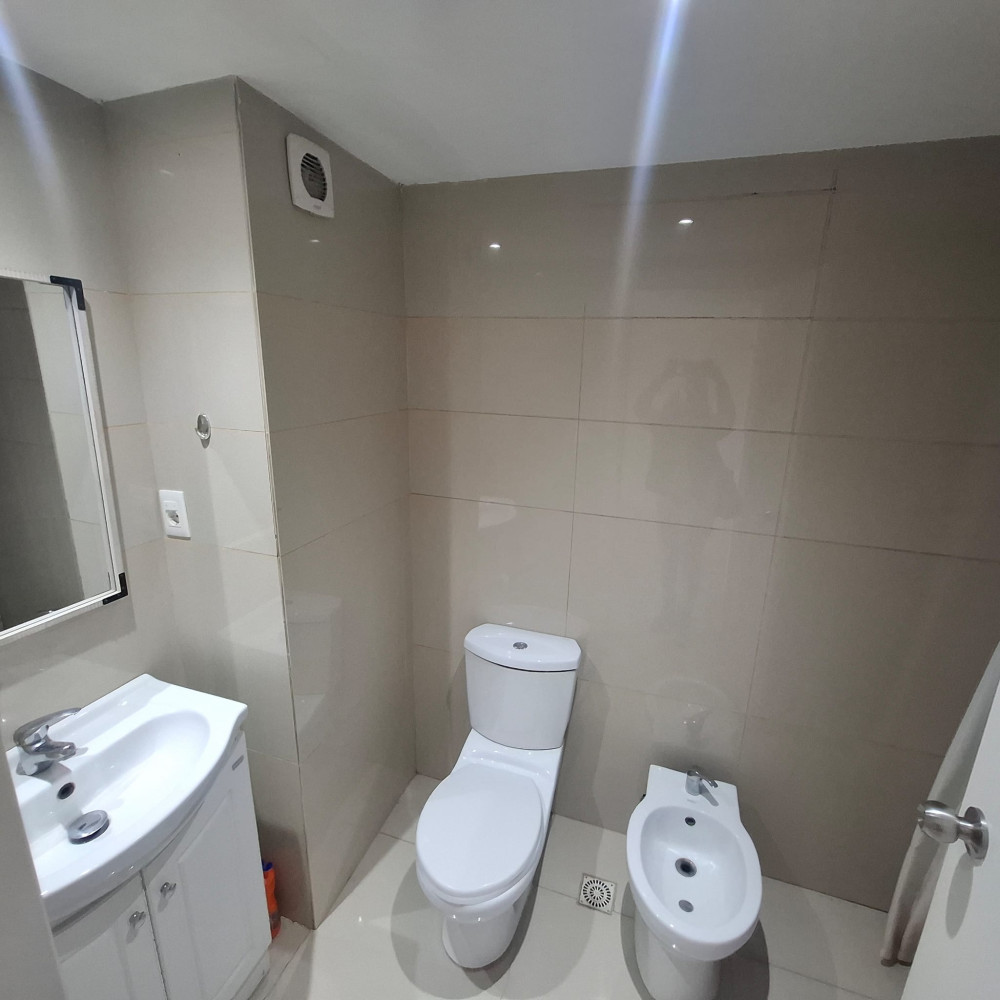 Alquiler apartamento 2 dorm en Tres Cruces, Requena y V. Haedo · Foto 11