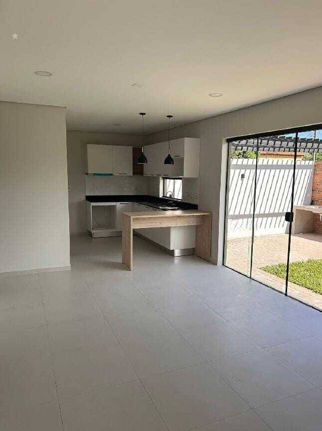 VENDO DUPLEX EN MARIANO ROQUE ALONSO — foto 2