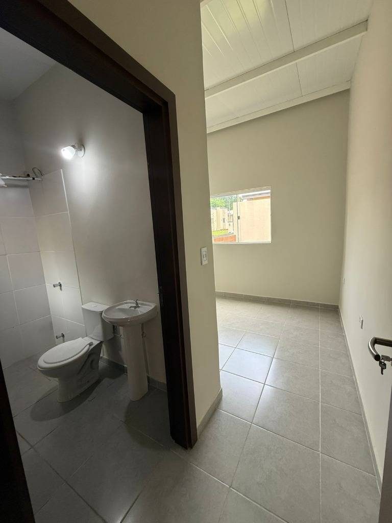 Casa a estrenar en barrio cerrado — foto 3