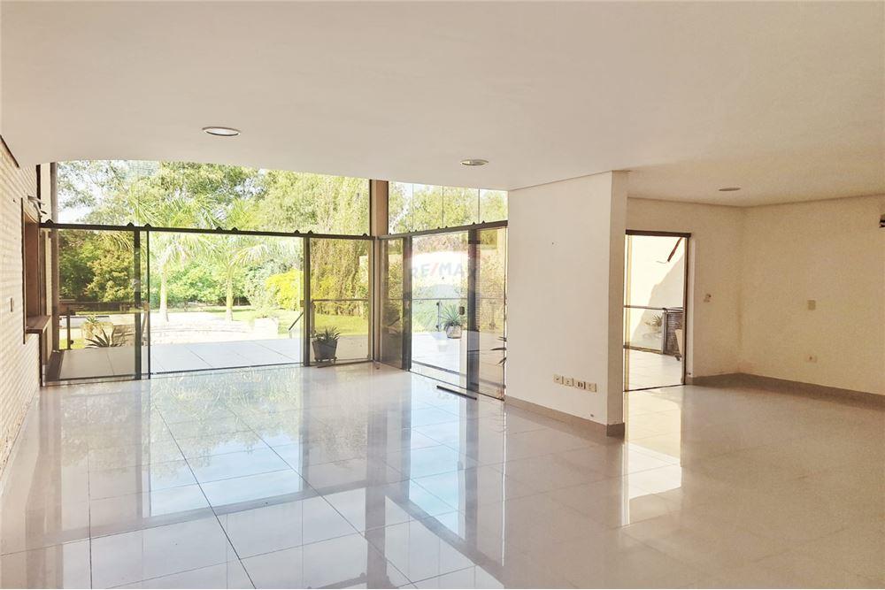 Vendo hermosa casa en Urbanización Surubi´i — foto 2