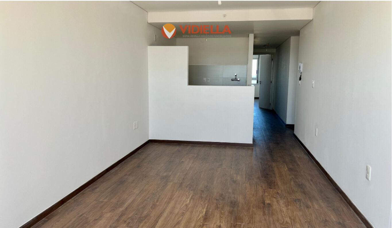 Alquiler apartamento 1 dormitorio con garaje, Torre Centra| Cordón · Foto 8