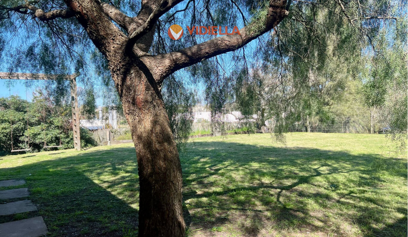 Venta de casa en Altos De La Tahona, 3 Dorm, Escritorio, Servicio
