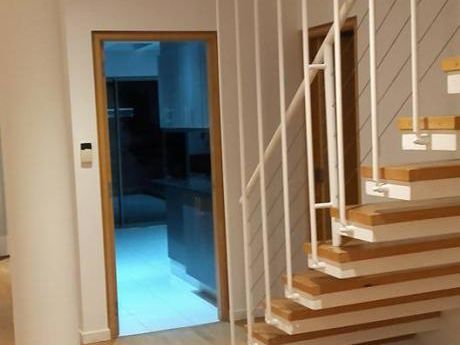 Se Alquila Linda Casa Minimalista