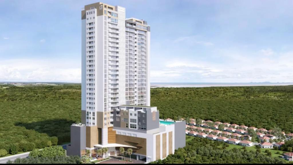 Residences 180 Plus Collection Oceana