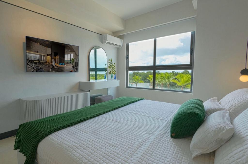 Residences 180 Plus Collection Oceana