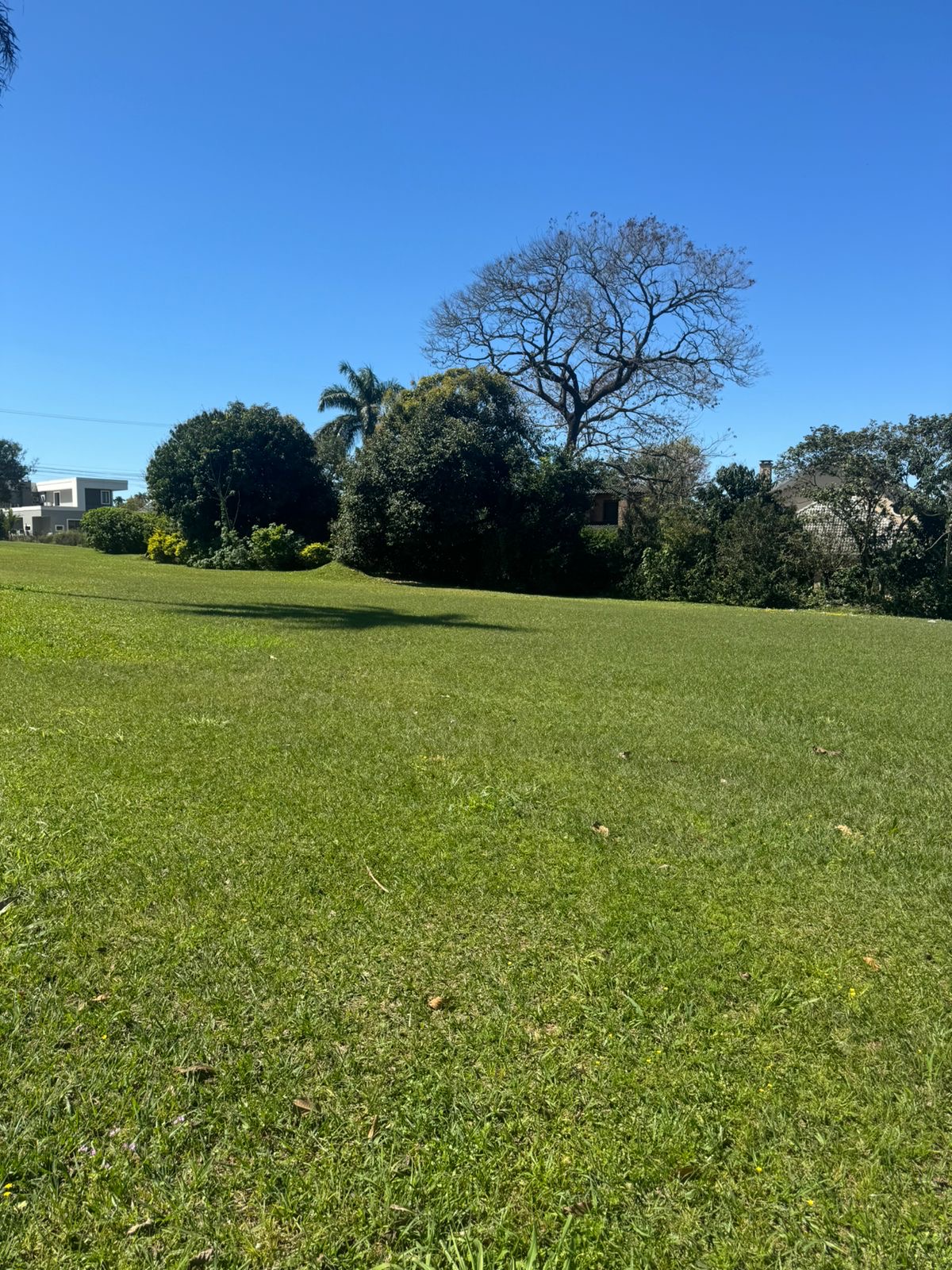 SE VENDE HERMOSO TERRENO EN EL PARANA COUNTRY CLUB — foto 3