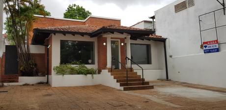 Amplio Local Comercial En Villa Morra