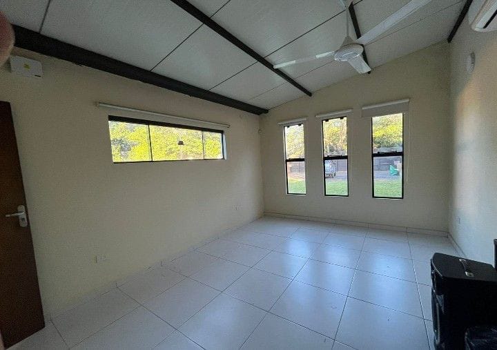 En Venta Casa San Bernardino.con piscina.Sol de verano Country — foto 2