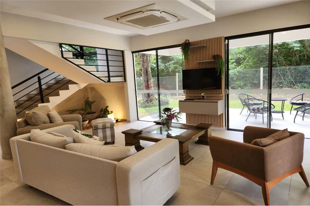 CASA AMOBLADA MODERNA MINIMALISTA — foto 2