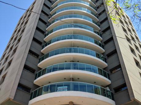 Venta Apartamento 2 Dormitorios Pocitos