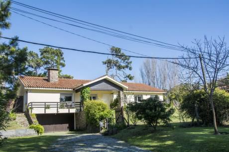 Casa En Venta 6 Dormitorios