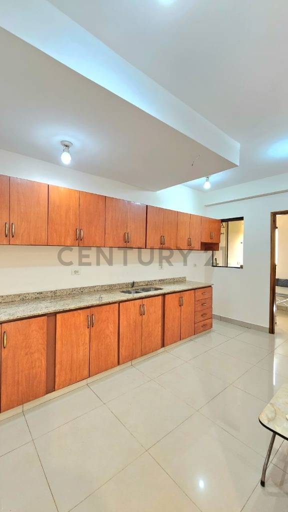 Alquiler de Casa Dúplex en Luque, Central | ID: 50695 — foto 2