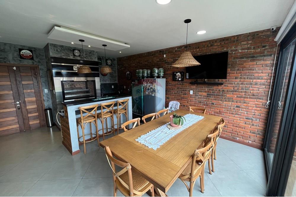Casa en Venta: Elegancia Moderna en Cambyretá — foto 3