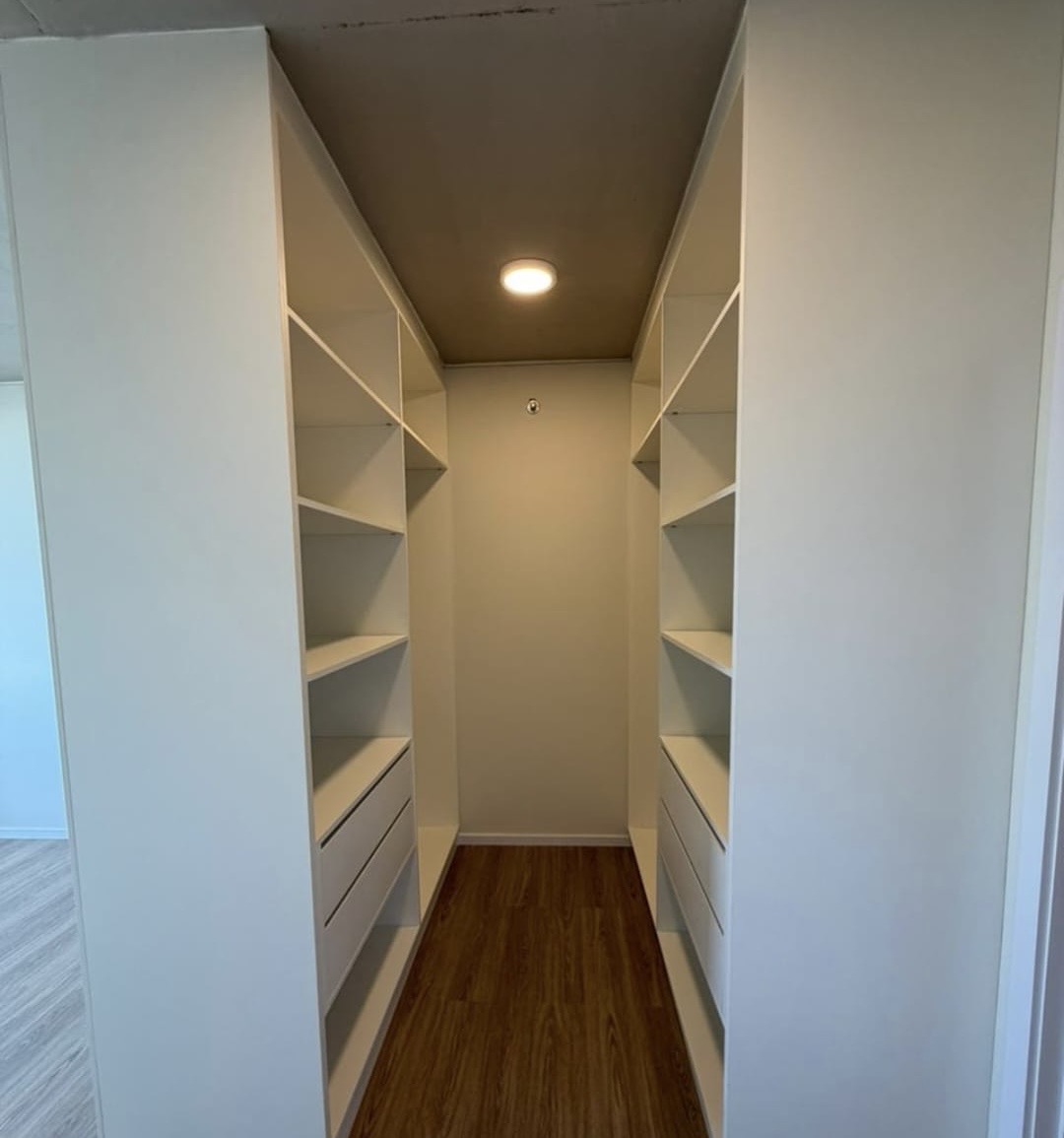 Departamento en alquiler en Los Laureles, Asunción — foto 3