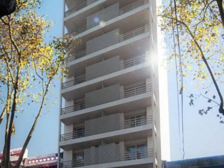 Tempo Jackson 2 Dormitorios, Al Frente, Patio, 120m2 !!!
