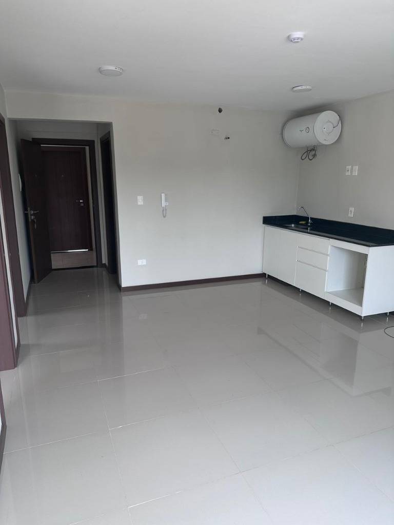 Alquilo departamento en el RESIDENCIAL SANTA CECILIA — foto 2