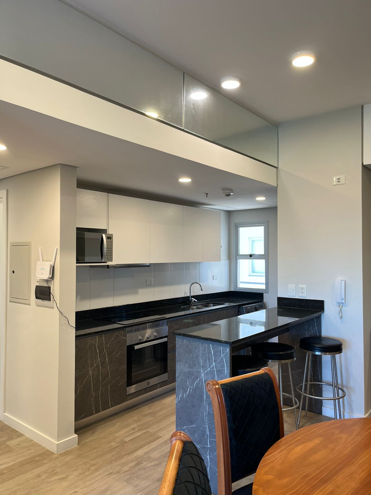 ALQUILO HERMOSO APTO. AMOBLADO DE 2 HABITACIONES EN MOLAS LÓPEZ — foto 3