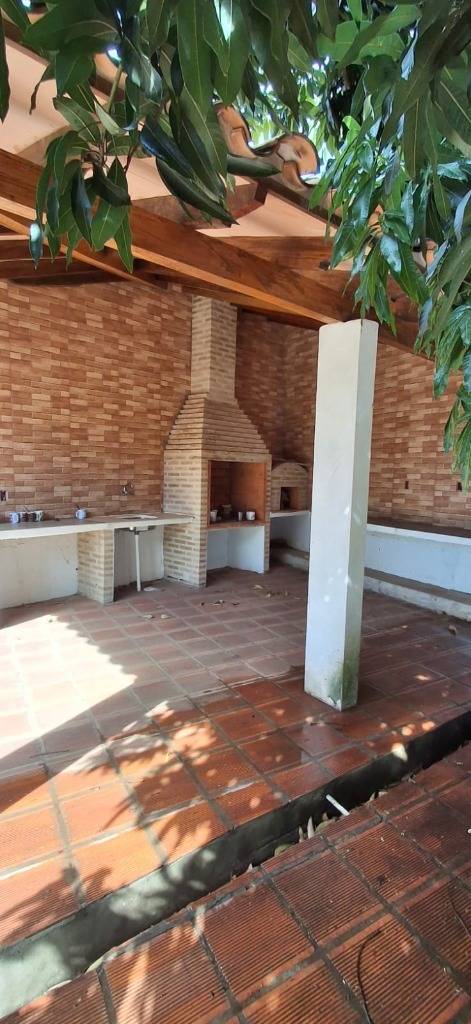 Vendo hermosa casa en CAPIATÁ, Barrio Posta Ybucua — foto 2