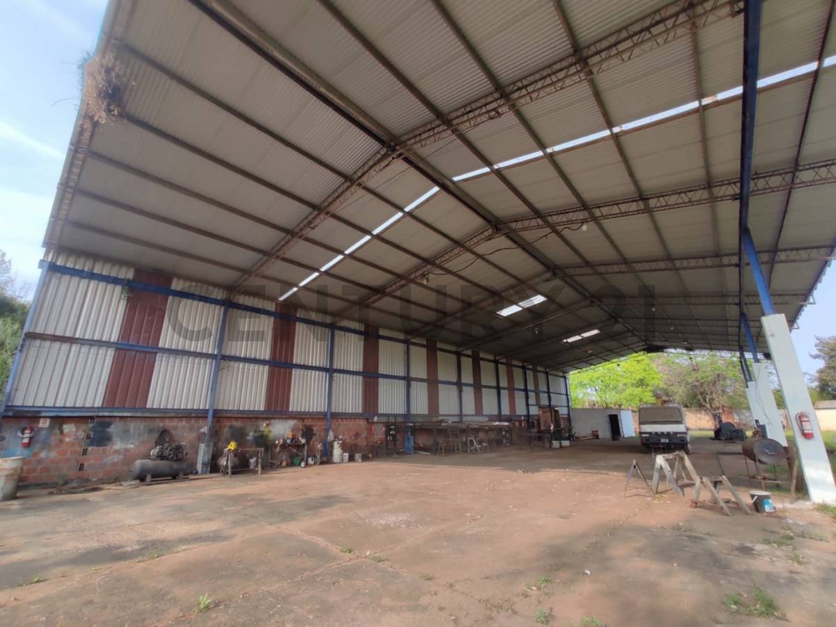 Depósito en venta en Luque — foto 3
