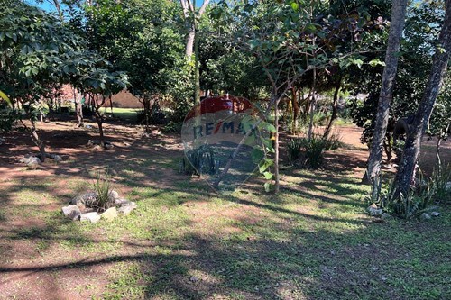VENDO DOS BUNGALOWS EN NUEVA COLOMBIA — foto 3