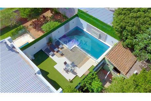 alquilo imponente residencia amoblada en Kostianosvsky - Asunción — foto 3