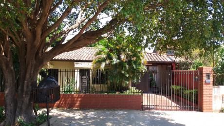 Casa Lambare 444 Mts 2 Gs. 550.000.000