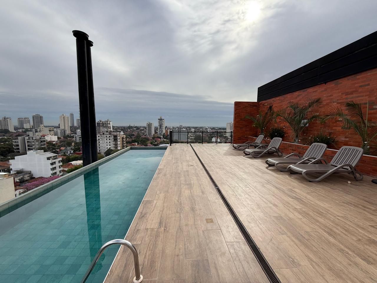 EN VENTA – DEPARTAMENTO AMOBLADO EN FLATS DEL SOL — foto 2
