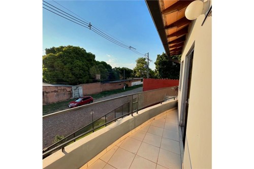 ALQUILO CASA EN LAMBARE — foto 3