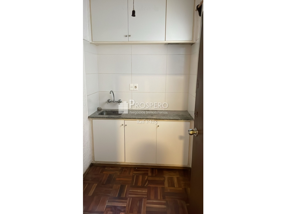 A385/1  Alquiler Monoambiente Centro Edificio Ibicuy · Foto 4