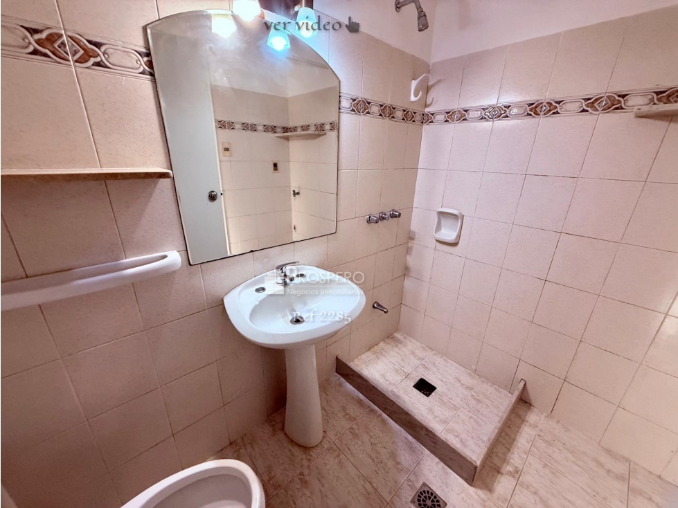 V2285/p/1 Alquiler  casa 2 dorm Buceo-Malvin jardin/patio · Foto 11