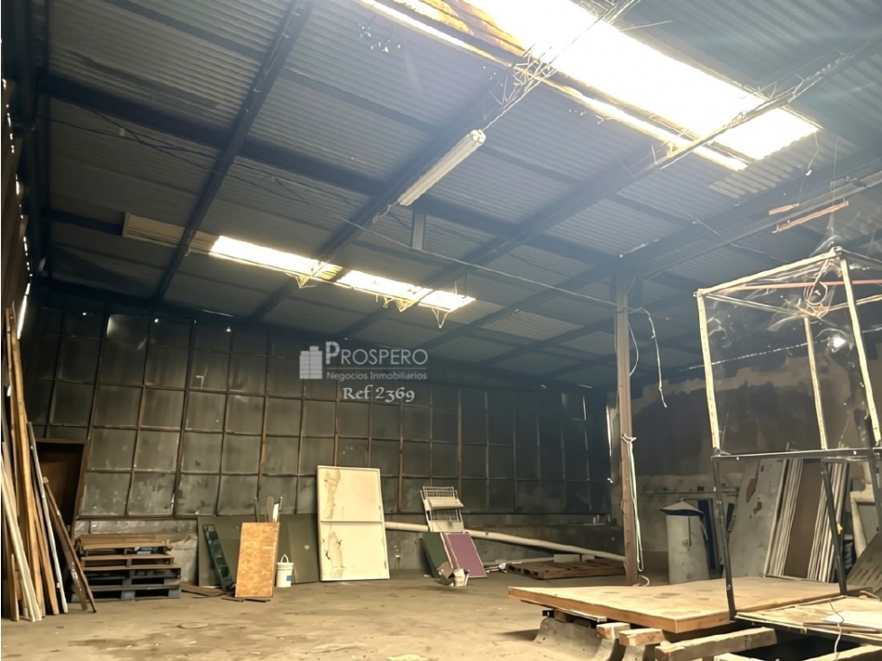 V2369 Alquiler local con galpon La comercial · Foto 6