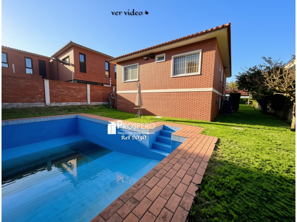 Casa en venta en Carrasco Norte